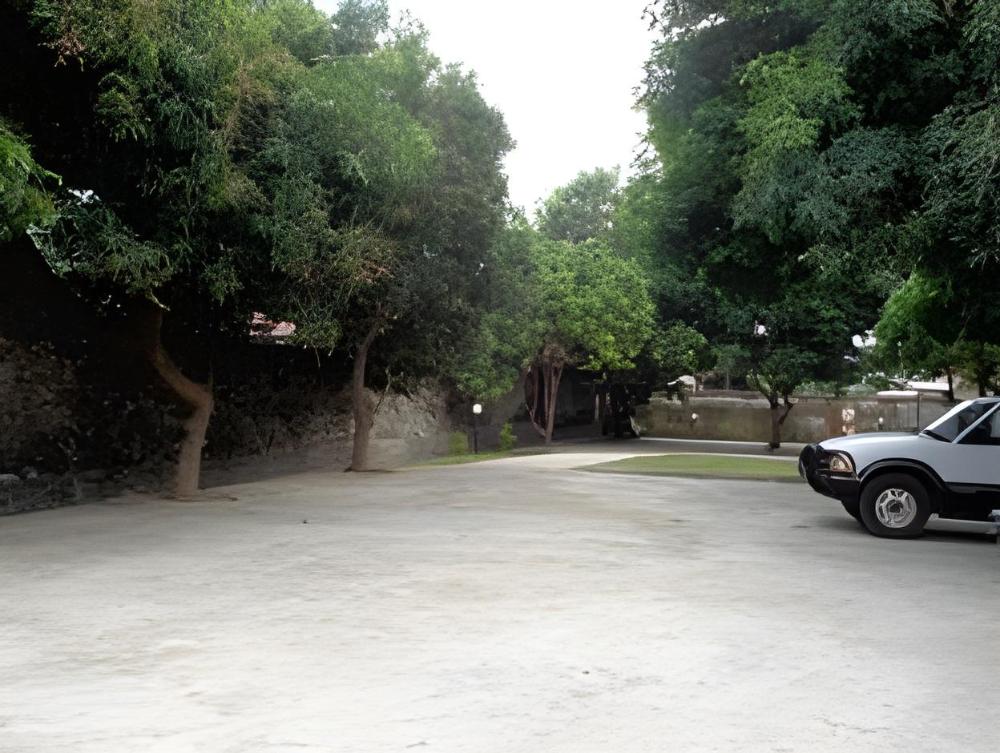 langko 48 near islamic centermosque redpartner