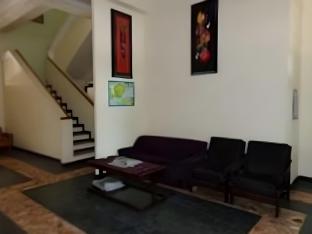 langko 48 near islamic centermosque redpartner