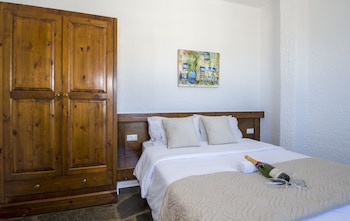 folia apartments