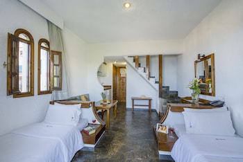 folia apartments