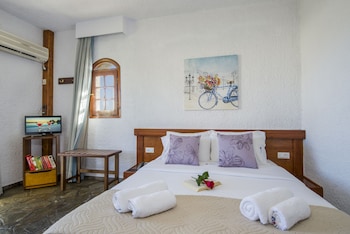 folia apartments