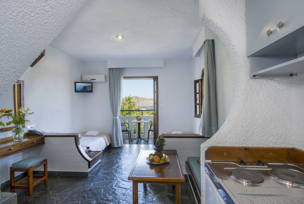 folia apartments