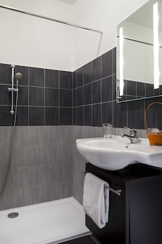 originals hotel galaxie nice aeroport cap 3000