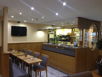 originals hotel galaxie nice aeroport cap 3000