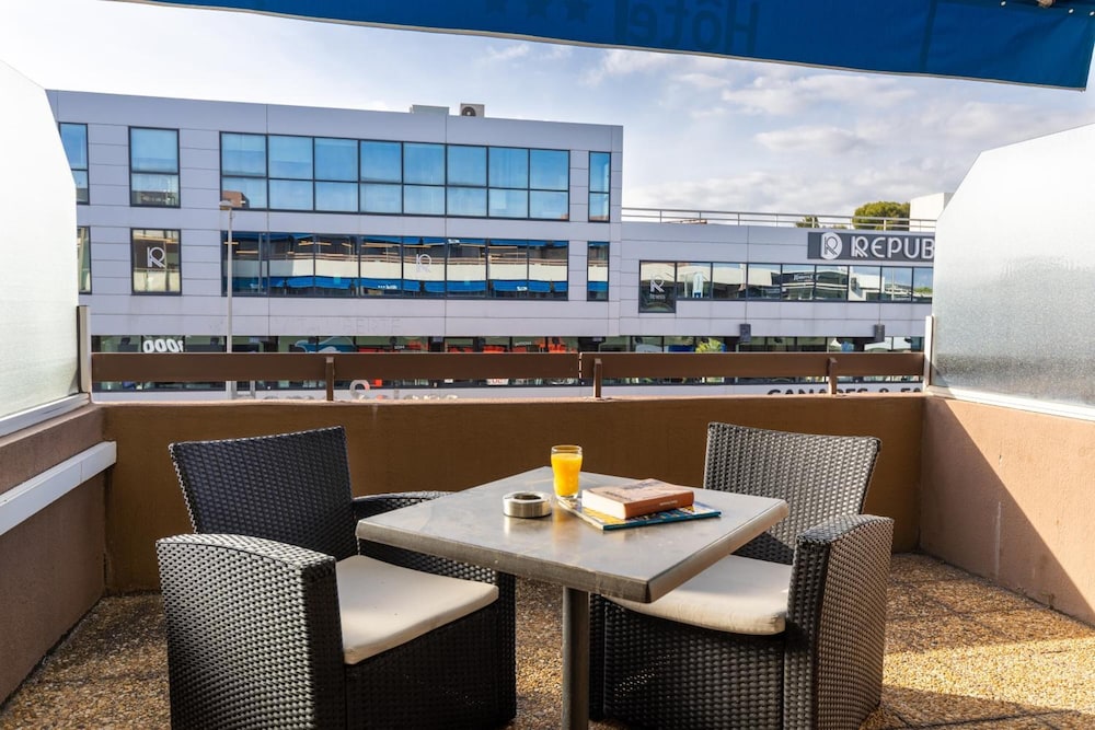 originals hotel galaxie nice aeroport cap 3000