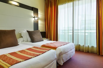 originals hotel galaxie nice aeroport cap 3000