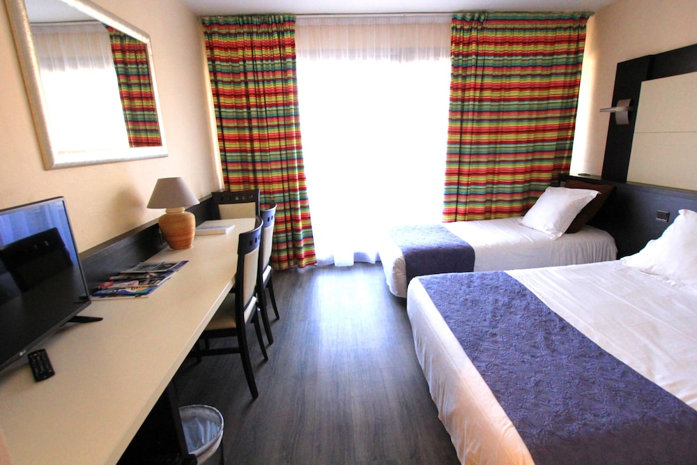 originals hotel galaxie nice aeroport cap 3000