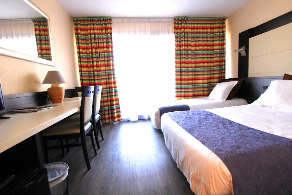 originals hotel galaxie nice aeroport cap 3000