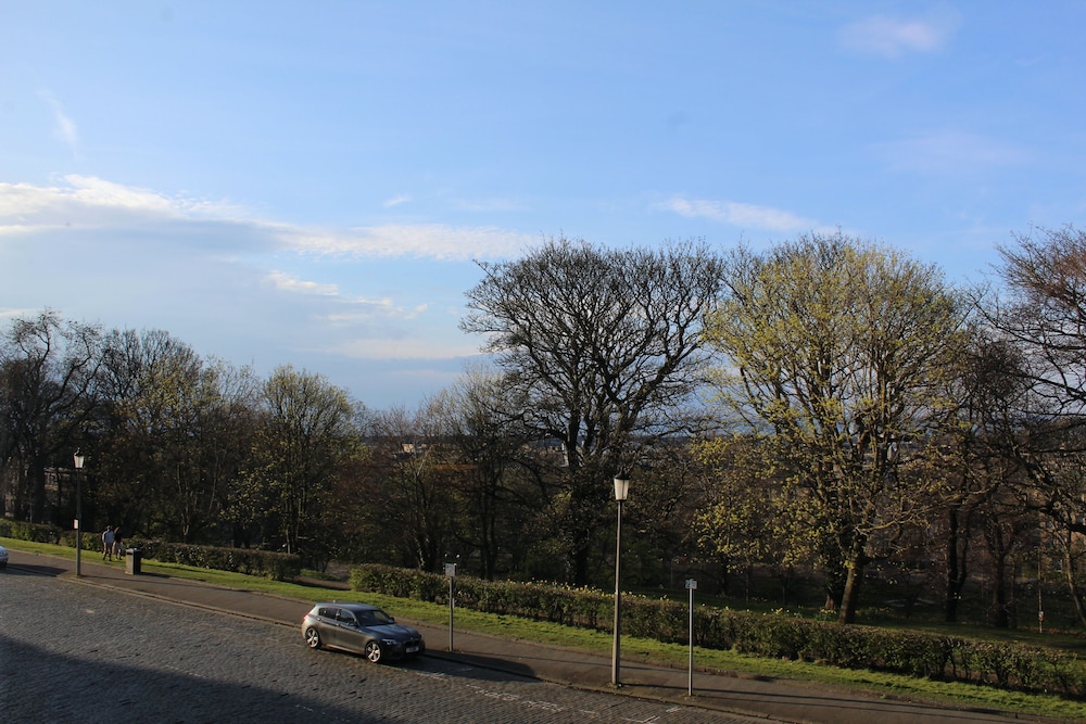 edinburgh