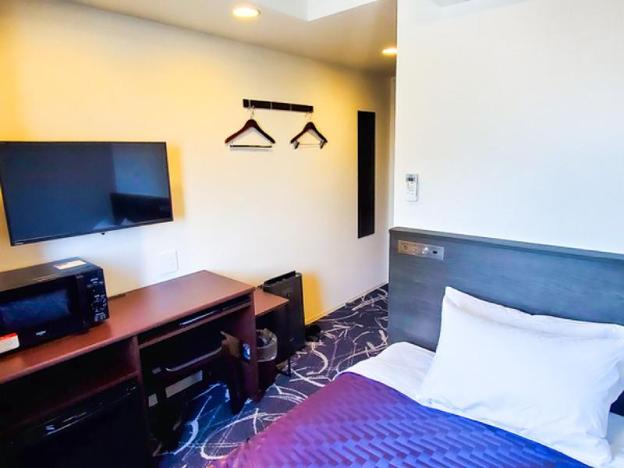 hotel livemax yokohama sutajiamumae