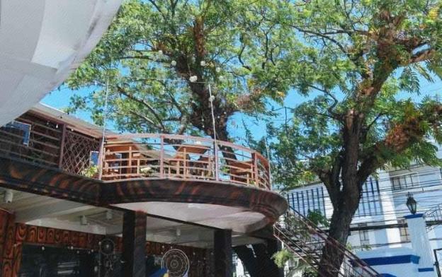 reddoorz plus castle chateau iloilo