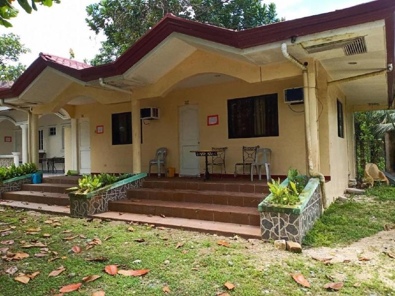 reddoorz plus costa roca balamban