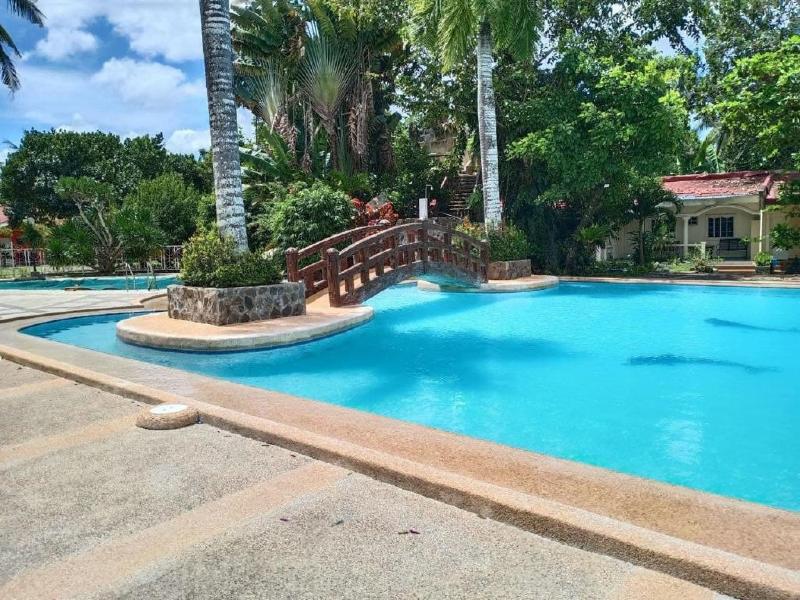 reddoorz plus costa roca balamban