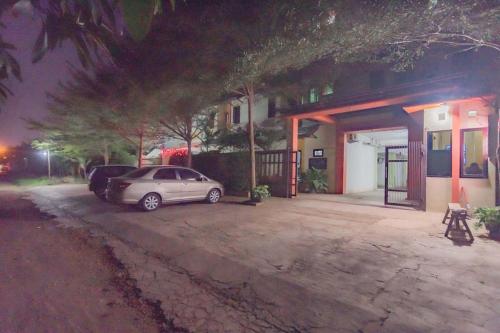 reddoorz syariah near karawang central plaza