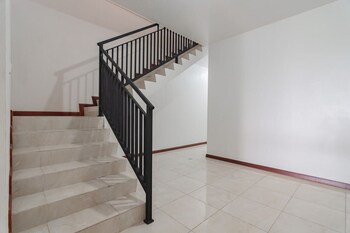 formerly reddoorz mall ramayana rapak balikpapan