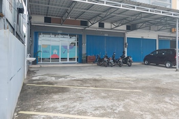 formerly reddoorz mall ramayana rapak balikpapan