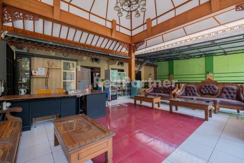 hotel wisata ziarah sunan bonang syariah mitra reddoorz