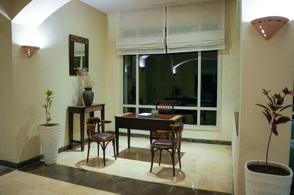 tui suneo palm beach skanes