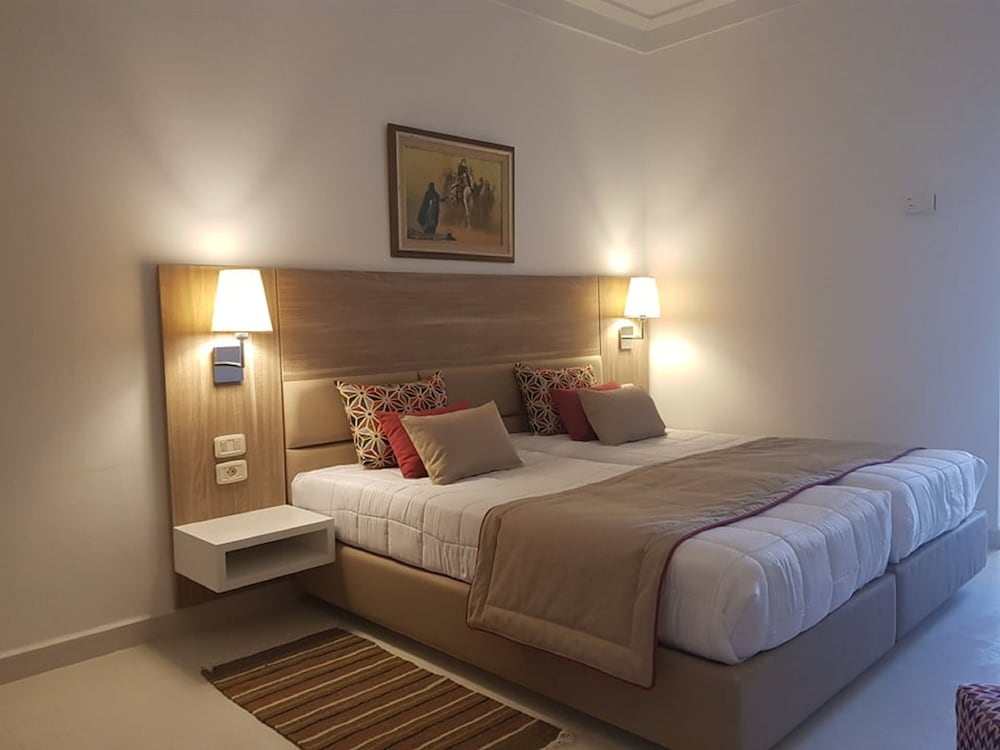 tui suneo palm beach skanes