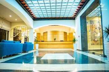 tui suneo palm beach skanes