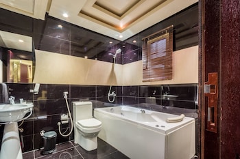 almuhaidb al takhasosi suites