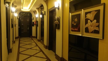 almuhaidb al takhasosi suites