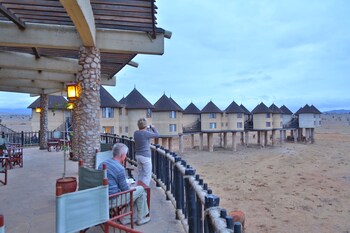 salt lick safari lodge