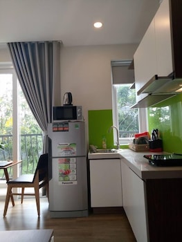 spring light apartment