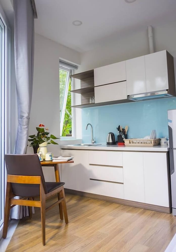 spring light apartment