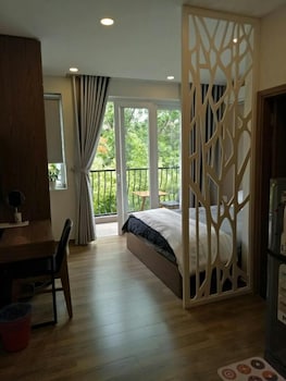 spring light apartment