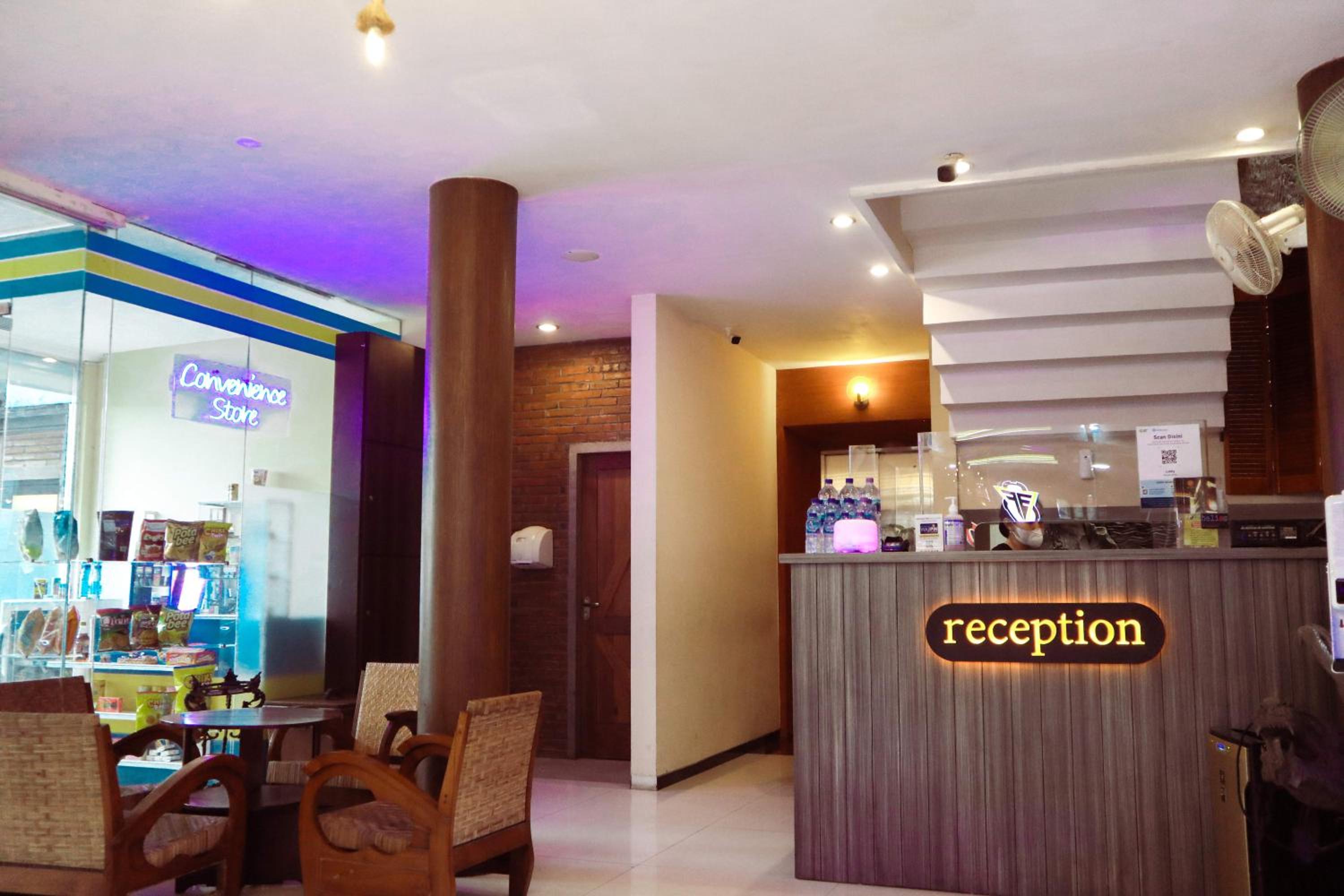 helios hotel malang