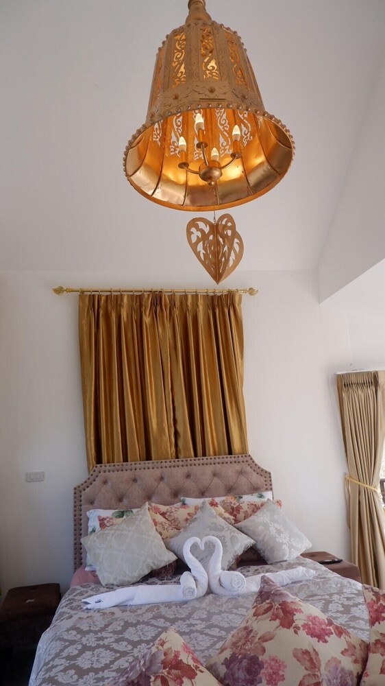 jungle moon homestay