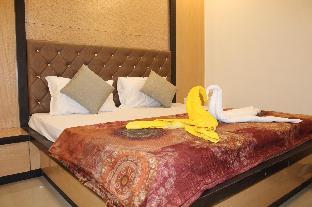 hotel skylark