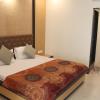 hotel skylark