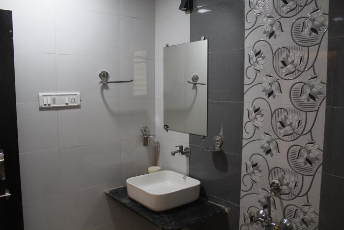 hotel skylark