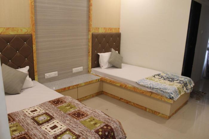 hotel skylark