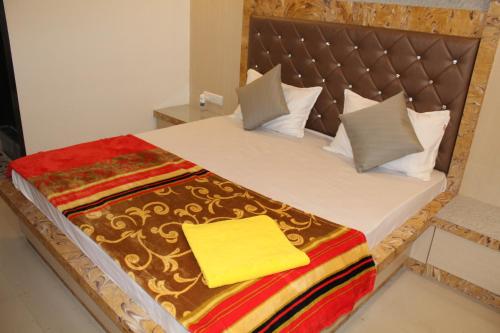 hotel skylark