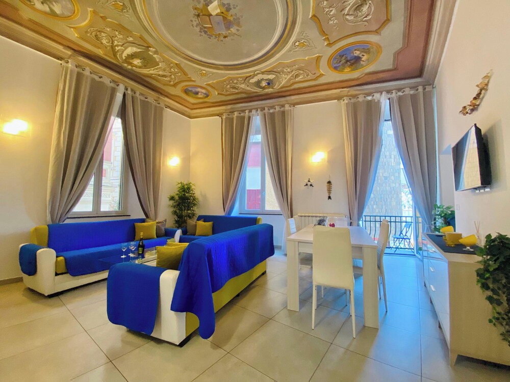 la casa rosa al mare
