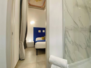 la casa rosa al mare