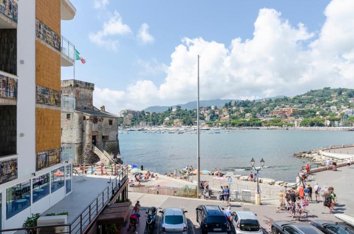 la casa rosa al mare