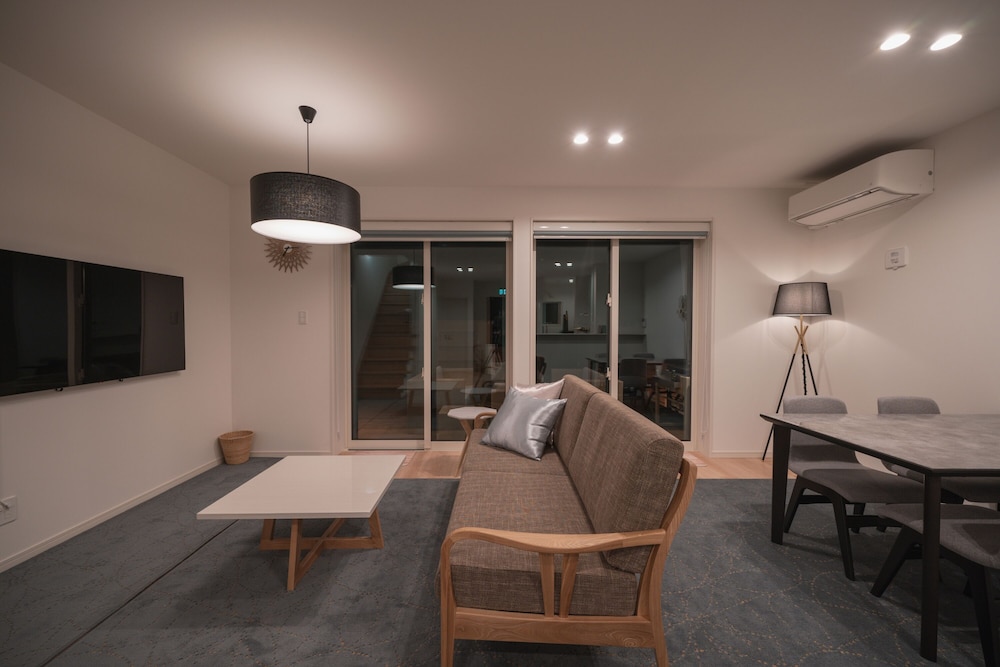 private villa resonanjo eden