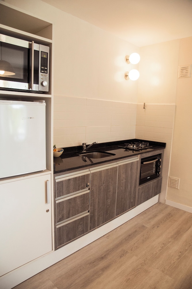 alameda apart