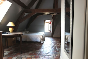 chateau disland avallon vezelay