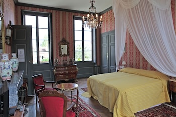 chateau disland avallon vezelay