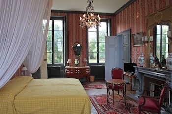 chateau disland avallon vezelay
