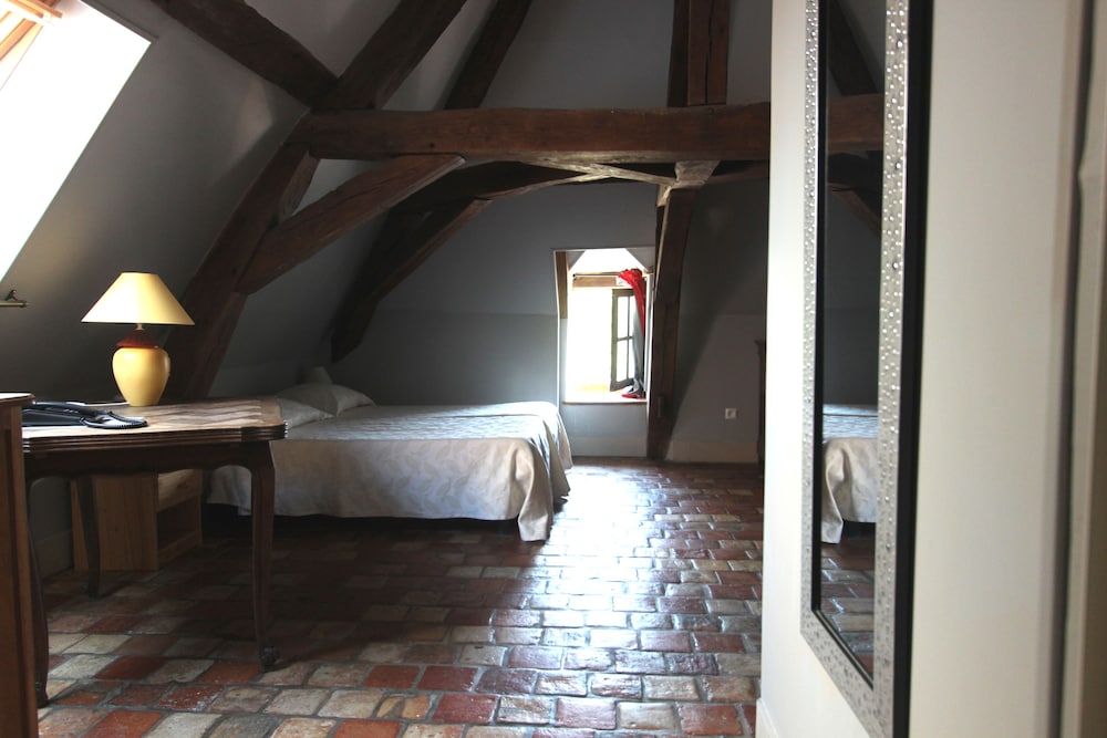 chateau disland avallon vezelay
