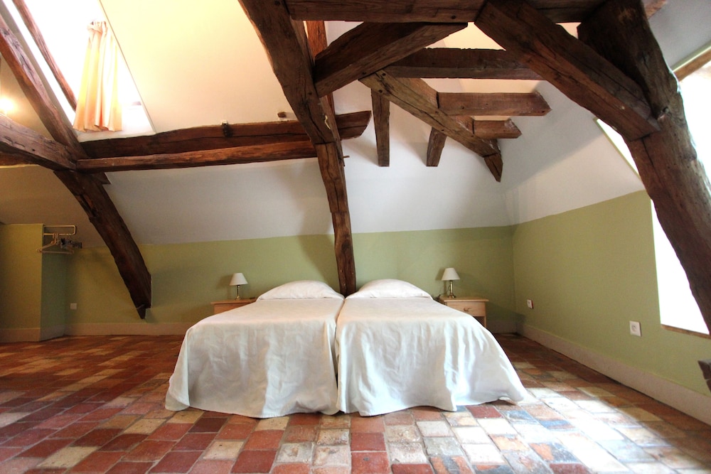 chateau disland avallon vezelay