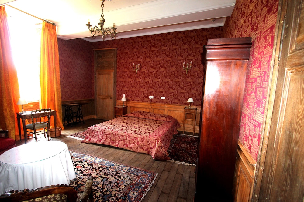 chateau disland avallon vezelay