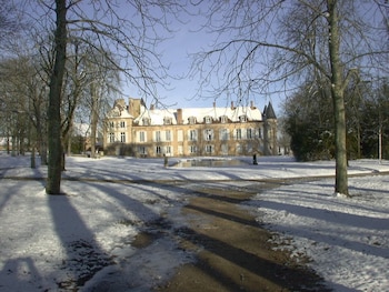 chateau disland avallon vezelay