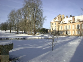 chateau disland avallon vezelay
